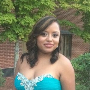 Meet your Posher, Tania